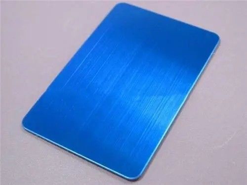Plaques de tôle en acier inoxydable bleu décoratif Ligne de cheveux brossée Satin Vibration sable soufflé