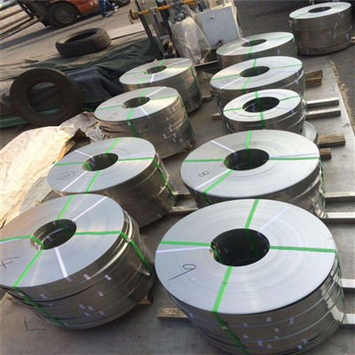ASTM A268 ASTM A240 bobine en bande en acier inoxydable de type 444 UNS S44400